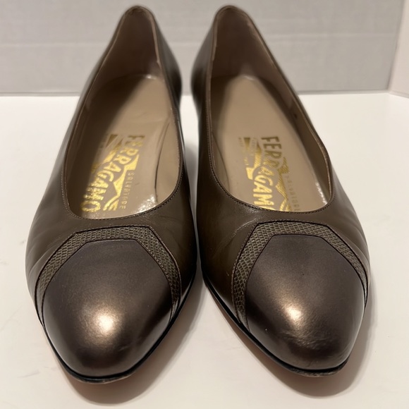 Vintage Salvatore Ferragamo Pumps size 6.5B - Picture 3 of 9